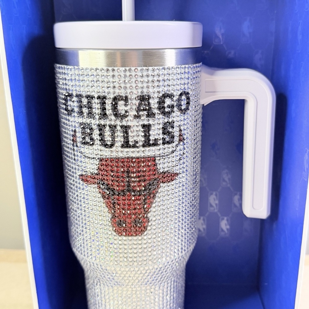 NBA Chicago Bulls Bling Hydrapeak Steel Tumbler 40 oz Rhinestones Christmas Gift
